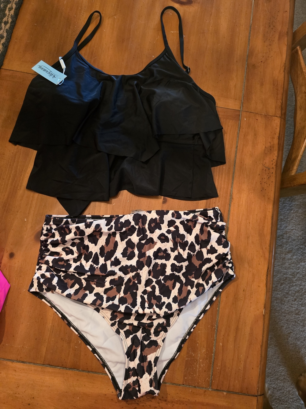NEW! Black Ruffle Tankini Top with Leopard High Waist Bottoms Size Large